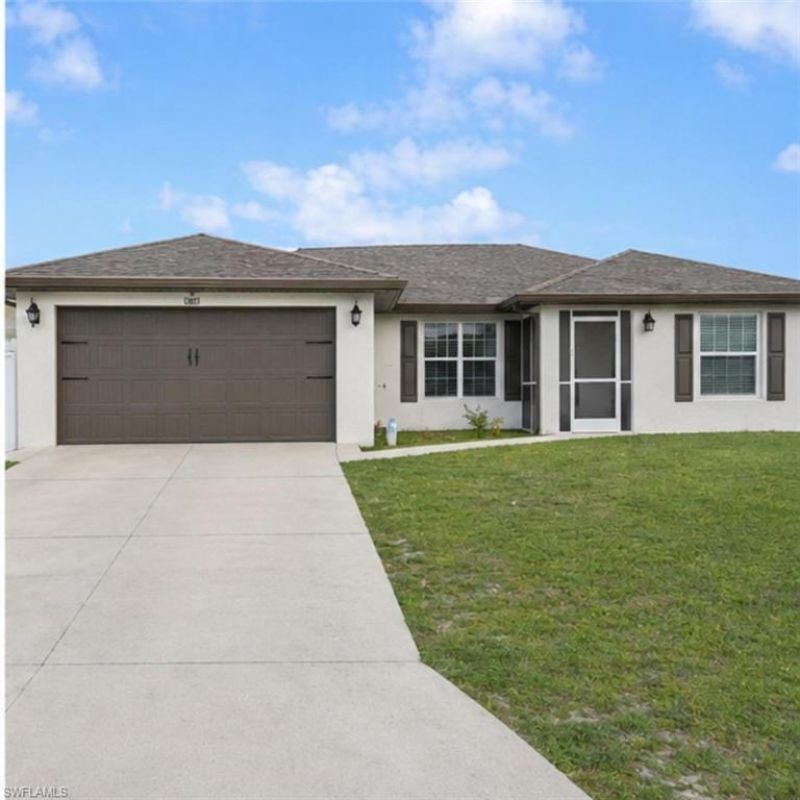 3807 2nd St Sw, Lehigh Acres, FL 33976 Photo