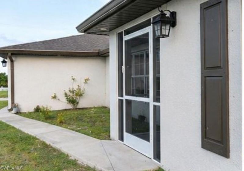 3807 2nd St Sw, Lehigh Acres, FL 33976 Photo