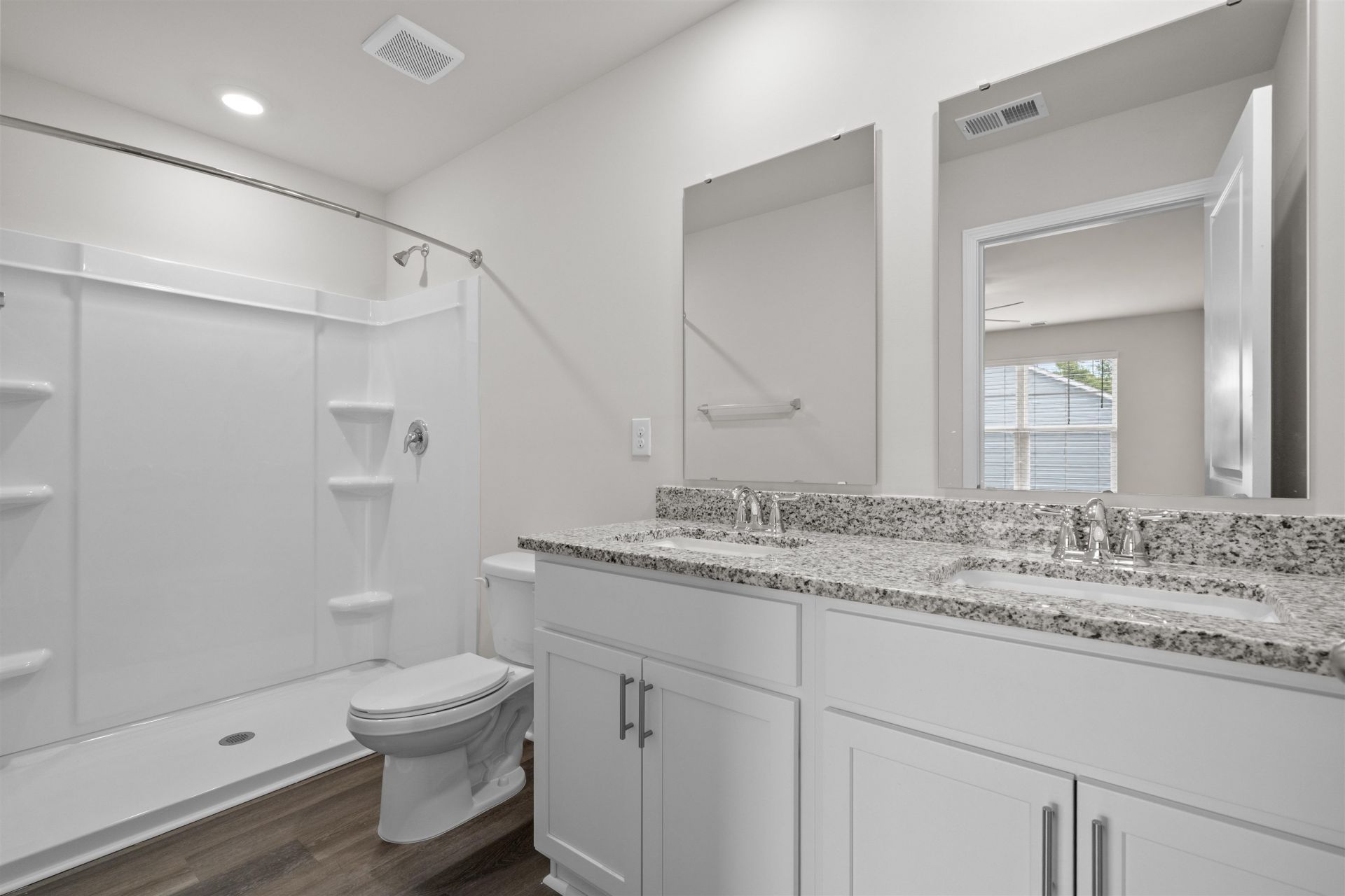 571 Gemstone Blvd  Photo 20