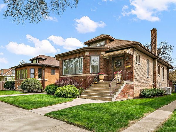 1819 W 105th Street , Chicago, IL 60643