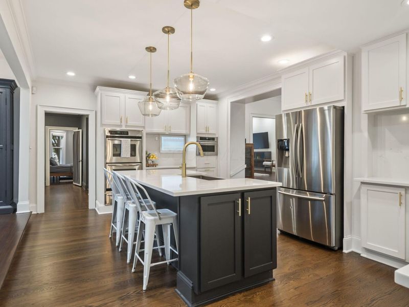 1508 Barrington Road , Columbus, OH 43221 Photo 10