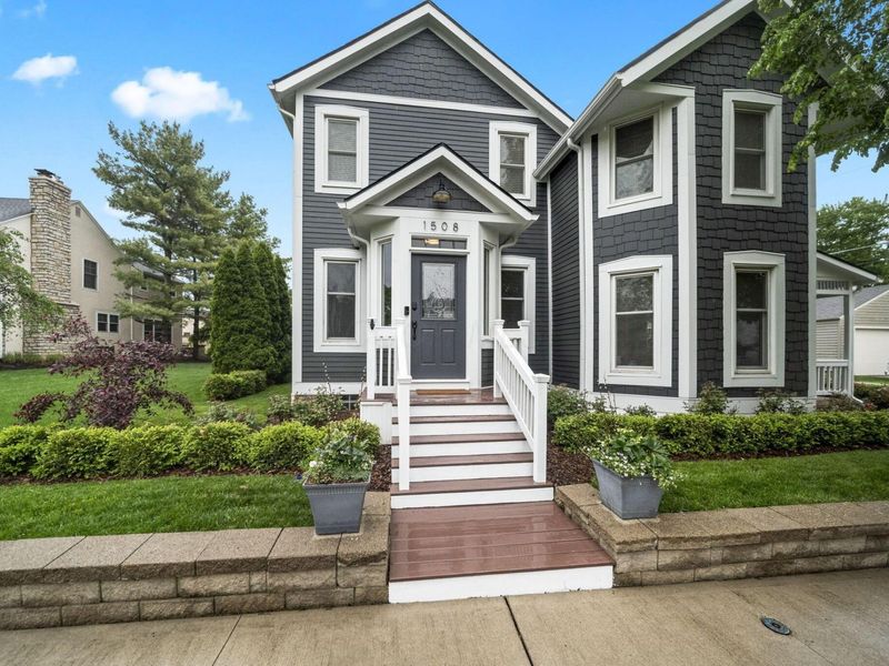 1508 Barrington Road , Columbus, OH 43221 Photo 2