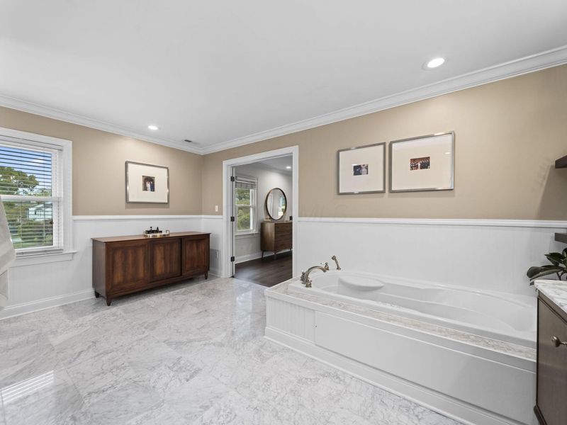 1508 Barrington Road , Columbus, OH 43221 Photo 35