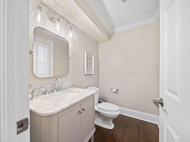 1508 Barrington Road , Columbus, OH 43221 Photo 9