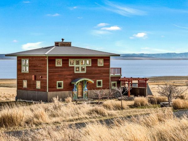 47881 Oregon Highway 31, Summer Lake, OR 97640