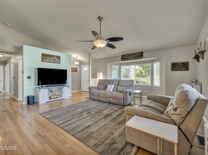 325 Veronica Avenue, Sparks, NV 89436 Photo