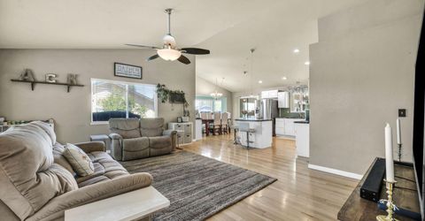 325 Veronica Avenue, Sparks, NV 89436 Photo