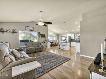 325 Veronica Avenue, Sparks, NV 89436 Photo