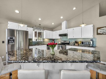 325 Veronica Avenue, Sparks, NV 89436 Photo