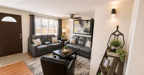 9350 Gremlin Way, Reno, NV 89506 Photo