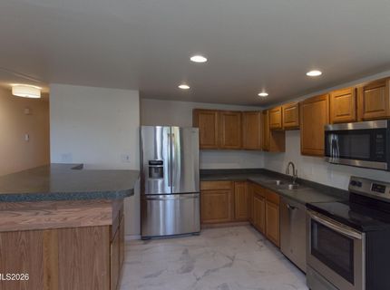 9350 Gremlin Way, Reno, NV 89506 Photo