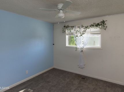 9350 Gremlin Way, Reno, NV 89506 Photo