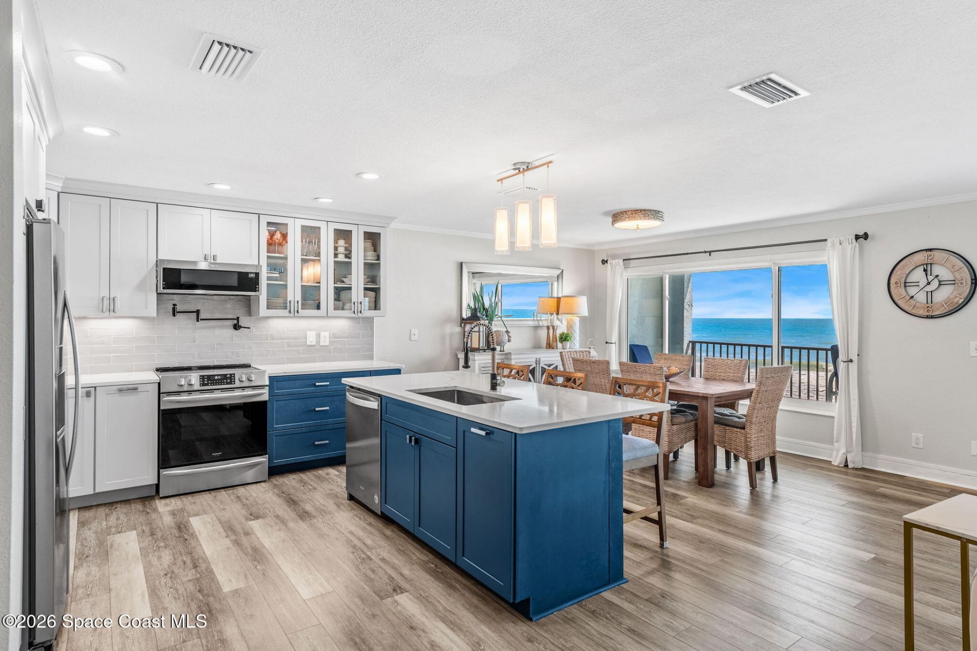 1923 Jimmy Buffett Mem Highway, Unit B-2, Indian Harbor Beach, FL 32937 Photo