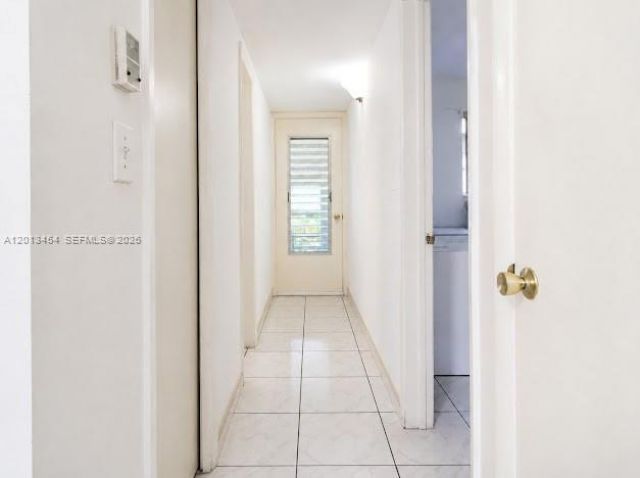 17050 NE 14th Ave , Unit 208, Miami, FL 33162 Photo