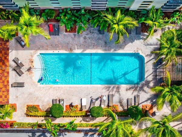 1900 Van Buren St, Unit 112B, Hollywood, FL 33020