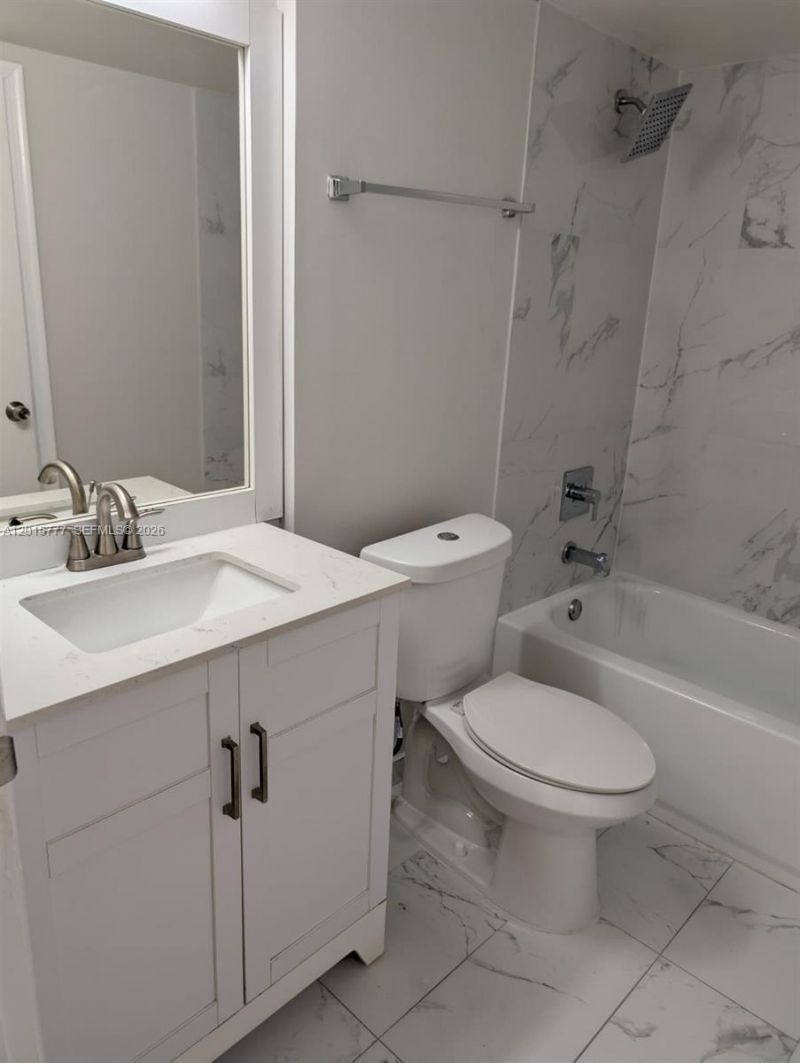 3680 N 56th Ave , Unit 805, Hollywood, FL 33021 Photo
