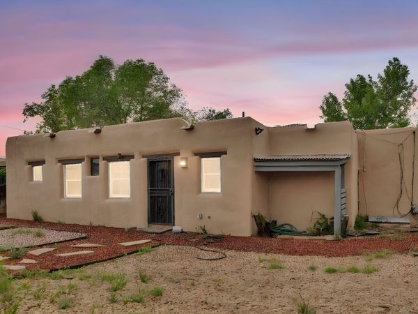 103 Spruce, Santa Fe, NM 87501