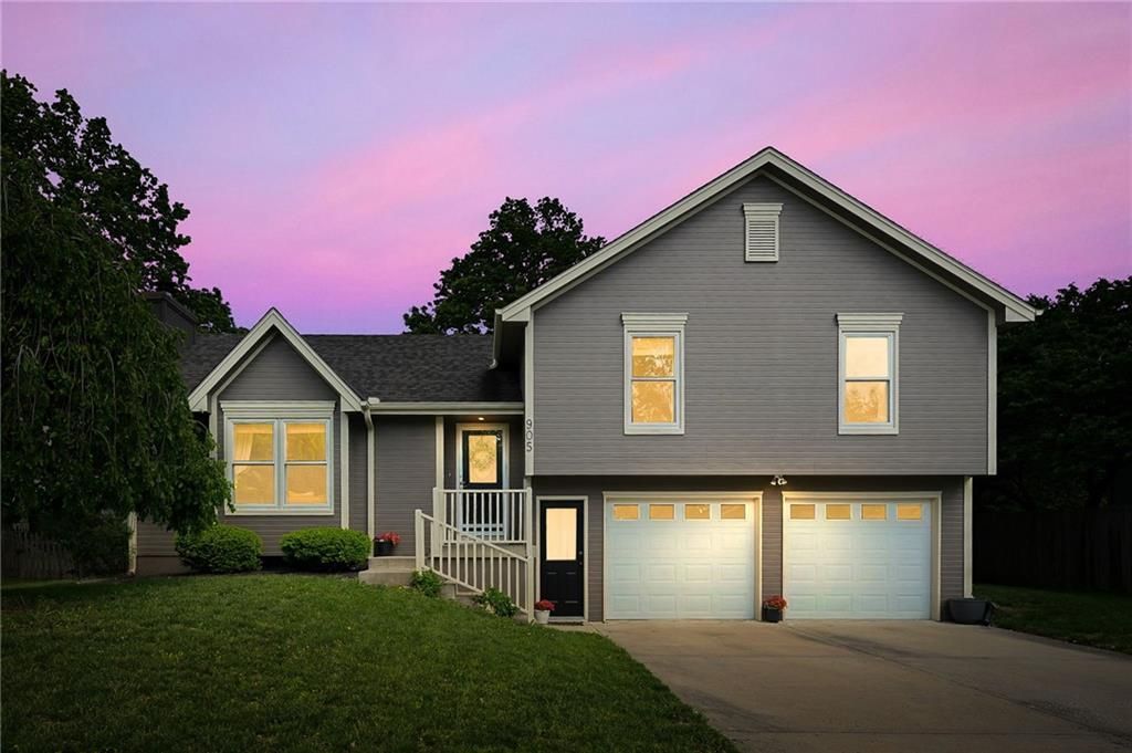 905 Oak Ridge, Kearney, MO 64060 Main Photo