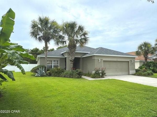 219 Oxford Avenue, Panama City Beach, FL 32413