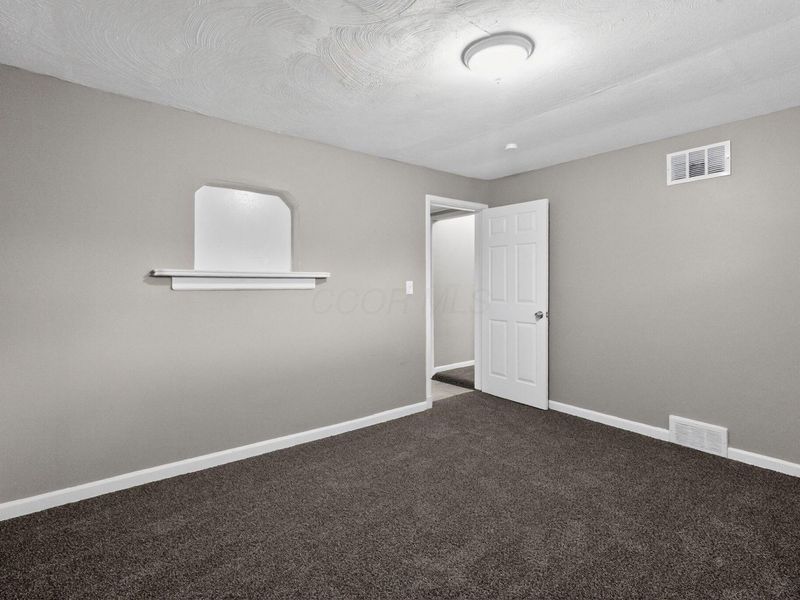 2083 Ormond Avenue , Columbus, OH 43224 Photo 17