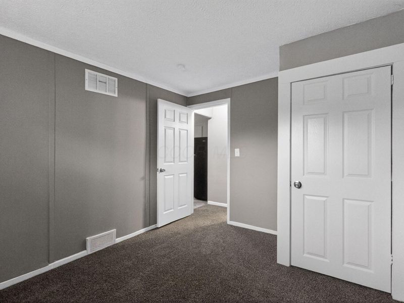 2083 Ormond Avenue , Columbus, OH 43224 Photo 24