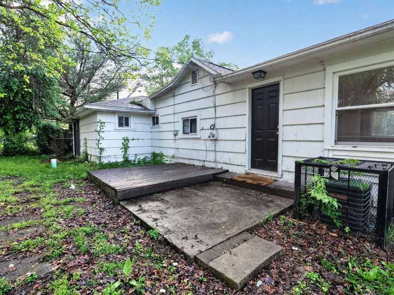 2083 Ormond Avenue , Columbus, OH 43224 Photo 4