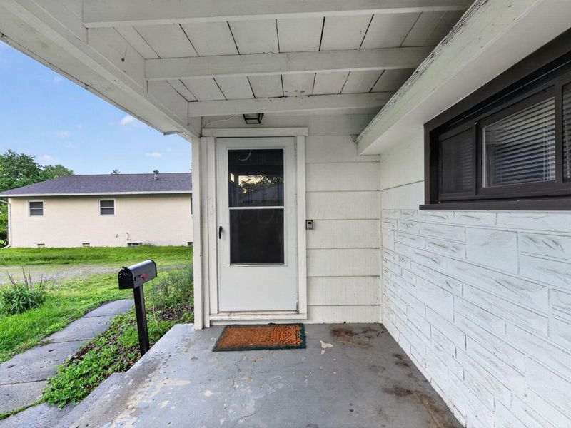 2083 Ormond Avenue , Columbus, OH 43224 Photo 5