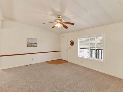 157 Security Ln, Sacramento, CA 95828 Photo