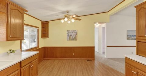 157 Security Ln, Sacramento, CA 95828 Photo