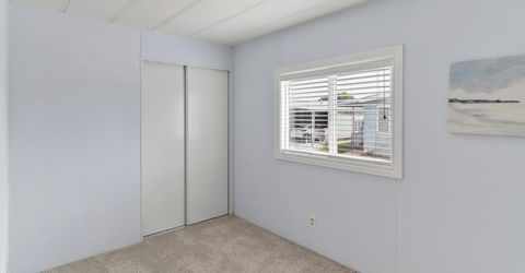 157 Security Ln, Sacramento, CA 95828 Photo
