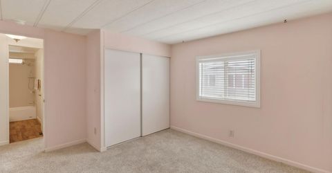 157 Security Ln, Sacramento, CA 95828 Photo