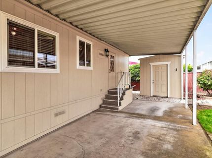 157 Security Ln, Sacramento, CA 95828 Photo