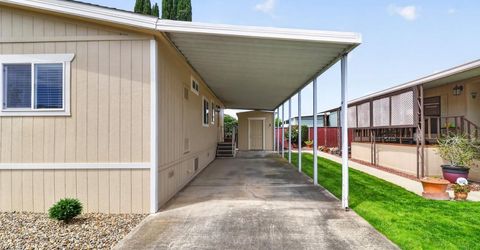 157 Security Ln, Sacramento, CA 95828 Photo