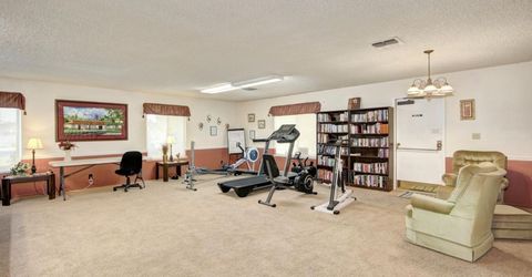 157 Security Ln, Sacramento, CA 95828 Photo