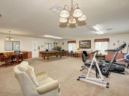 157 Security Ln, Sacramento, CA 95828 Photo