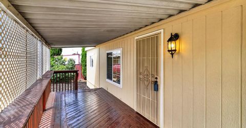 157 Security Ln, Sacramento, CA 95828 Photo