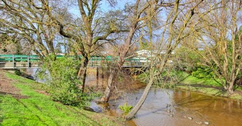 157 Security Ln, Sacramento, CA 95828 Photo
