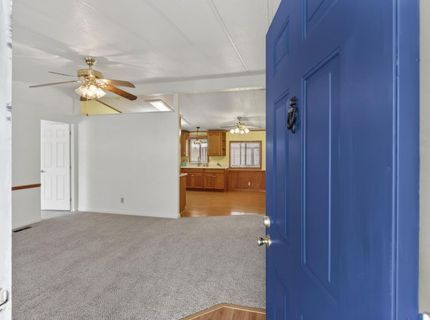 157 Security Ln, Sacramento, CA 95828 Photo