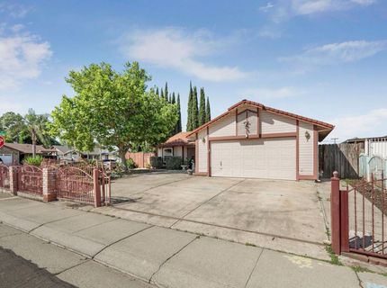 1321 White Owl Ln, Stockton, CA 95215 Photo
