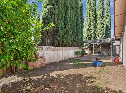 1321 White Owl Ln, Stockton, CA 95215 Photo