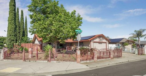 1321 White Owl Ln, Stockton, CA 95215 Photo