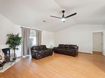 1321 White Owl Ln, Stockton, CA 95215 Photo