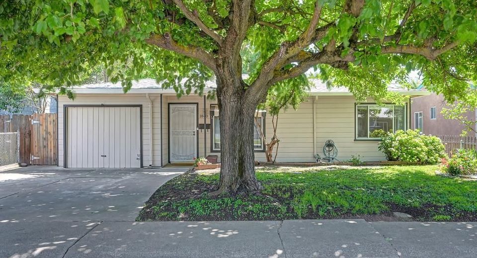 1840 La Jolla Dr, Stockton, CA 95204 Photo