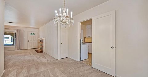 1840 La Jolla Dr, Stockton, CA 95204 Photo