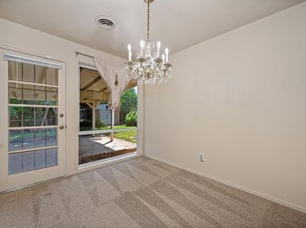 1840 La Jolla Dr, Stockton, CA 95204 Photo