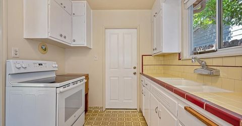 1840 La Jolla Dr, Stockton, CA 95204 Photo