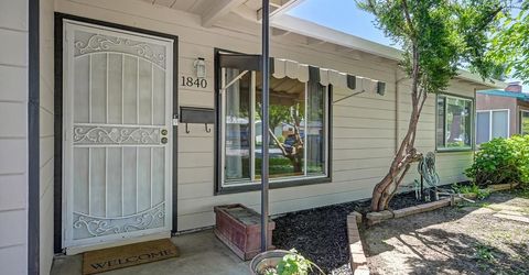 1840 La Jolla Dr, Stockton, CA 95204 Photo