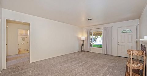 1840 La Jolla Dr, Stockton, CA 95204 Photo