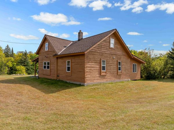 20634 County Road 530 , Bovey, MN 55709