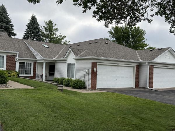 7524 Ojibway Park Road, Woodbury, MN 55125